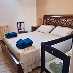 A Casa Vostra-casa Indipendente Con Wifi E Terrazzo,2 Bagni,2 A Due Passi Dal Centro Feriehus *