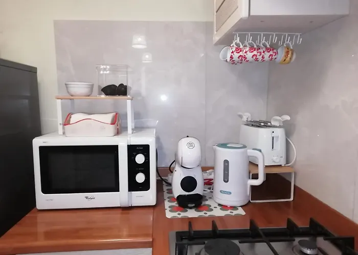 A Casa Vostra-casa Indipendente Con Wifi E Terrazzo,2 Bagni,2 A Due Passi Dal Centro * Canosa di Puglia