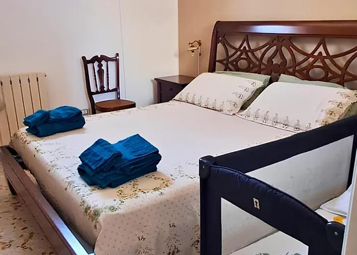 A Casa Vostra-casa Indipendente Con Wifi E Terrazzo,2 Bagni,2 A Due Passi Dal Centro Vakantiehuis *