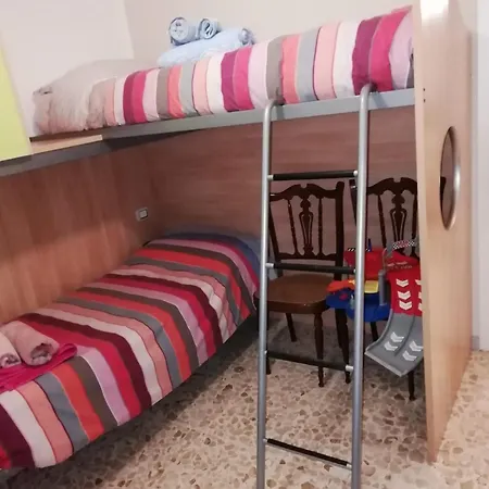 A Casa Vostra-casa Indipendente Con Wifi E Terrazzo,2 Bagni,2 A Due Passi Dal Centro Hébergement de vacances Canosa di Puglia