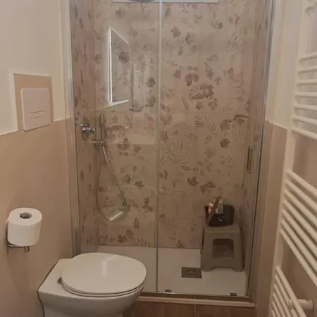 Casa vacanze A Casa Vostra-casa Indipendente Con Wifi E Terrazzo,2 Bagni,2 A Due Passi Dal Centro