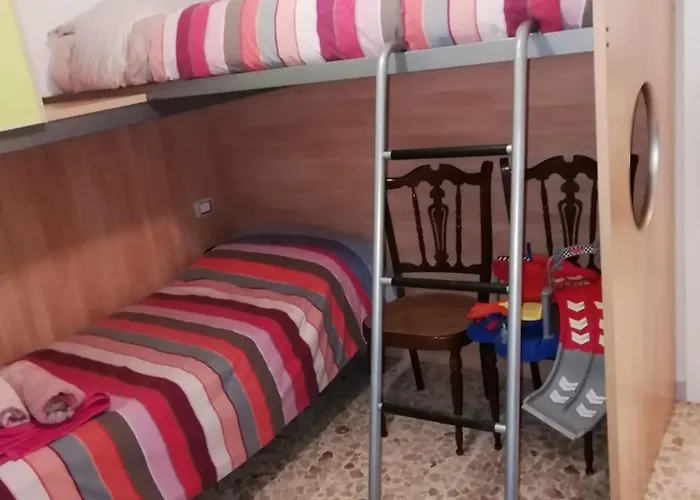 A Casa Vostra-casa Indipendente Con Wifi E Terrazzo,2 Bagni,2 A Due Passi Dal Centro Дом отдыха Каноса-ди-Пулья